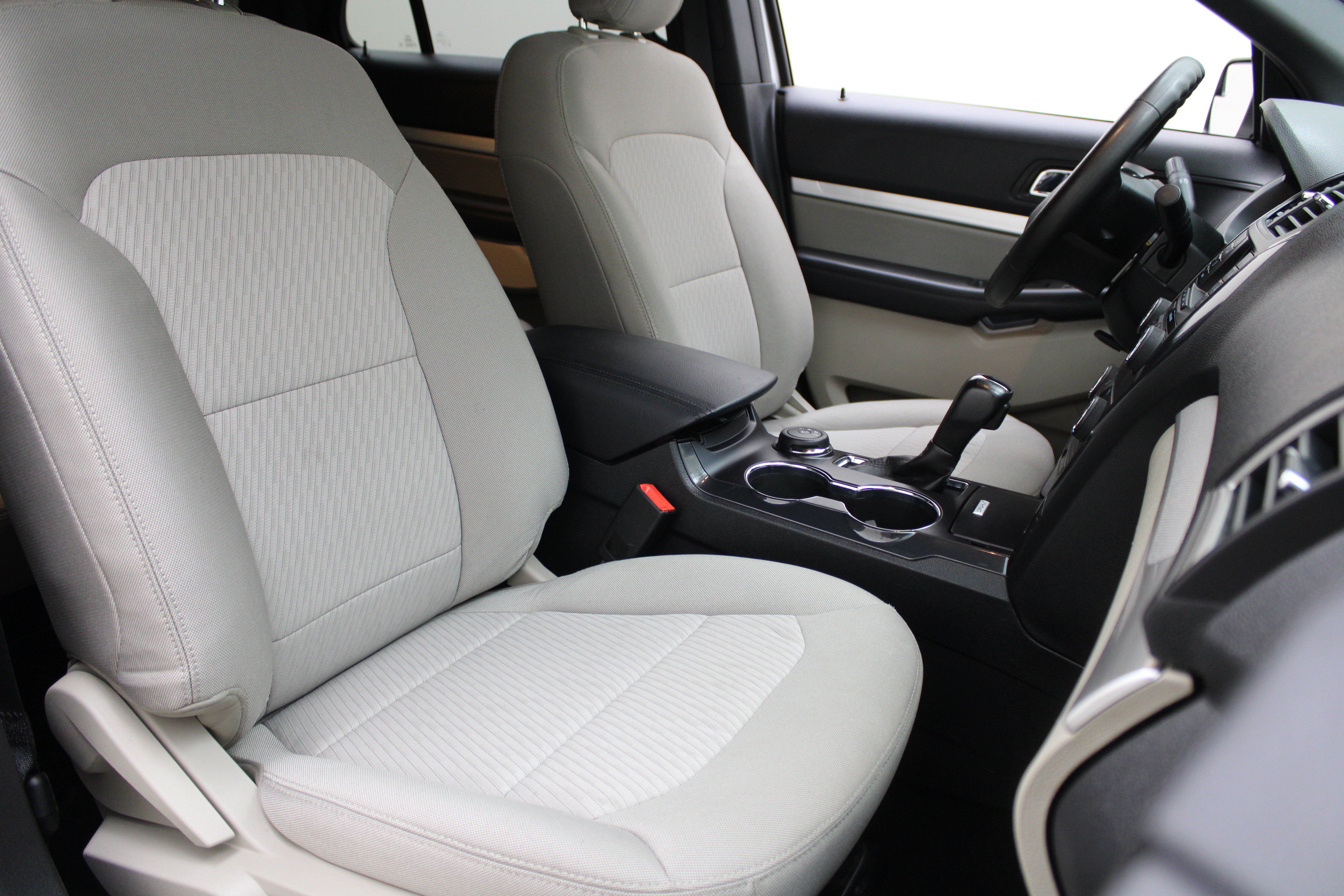 2018 Ford Explorer Base