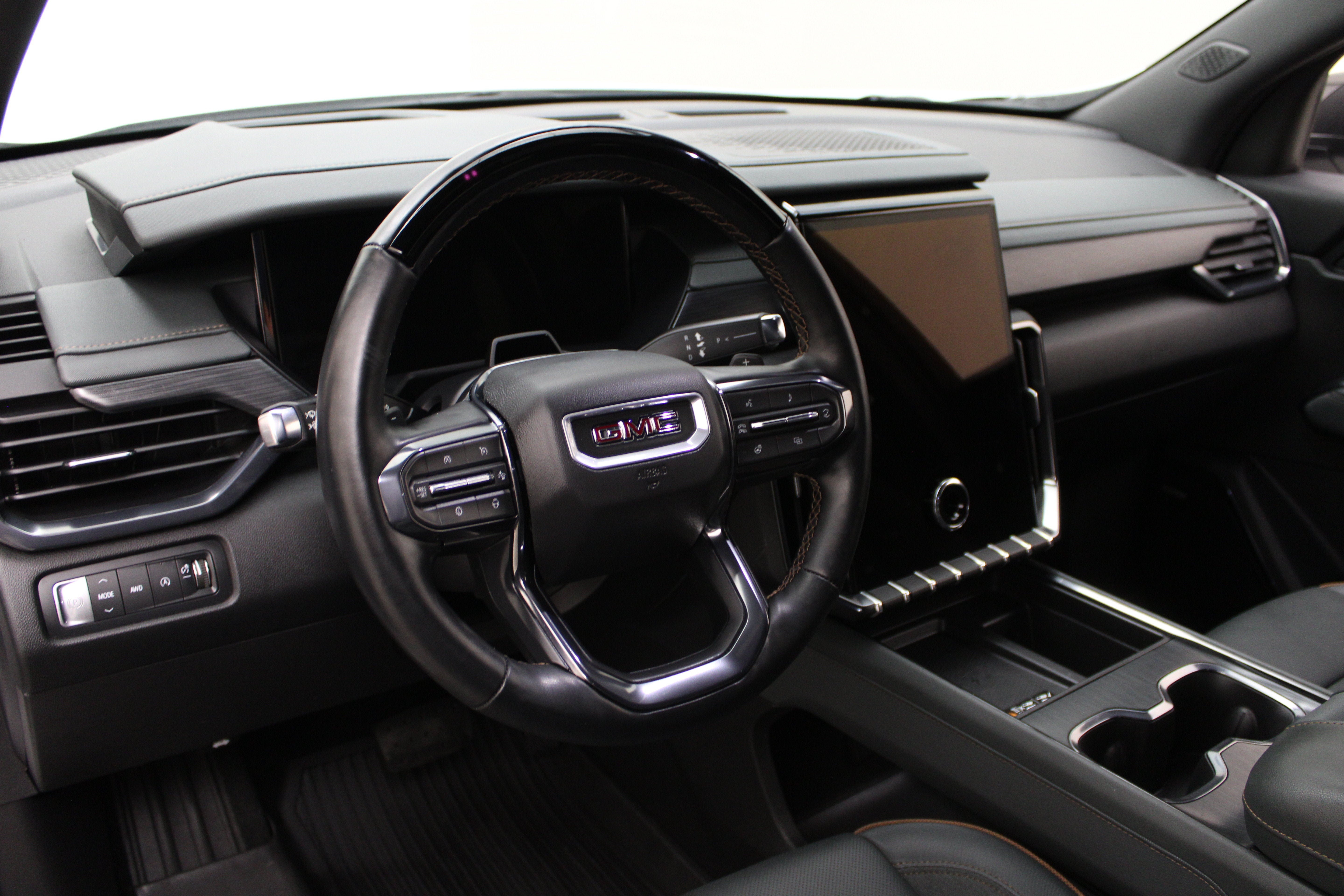 2024 GMC Acadia AWD AT4