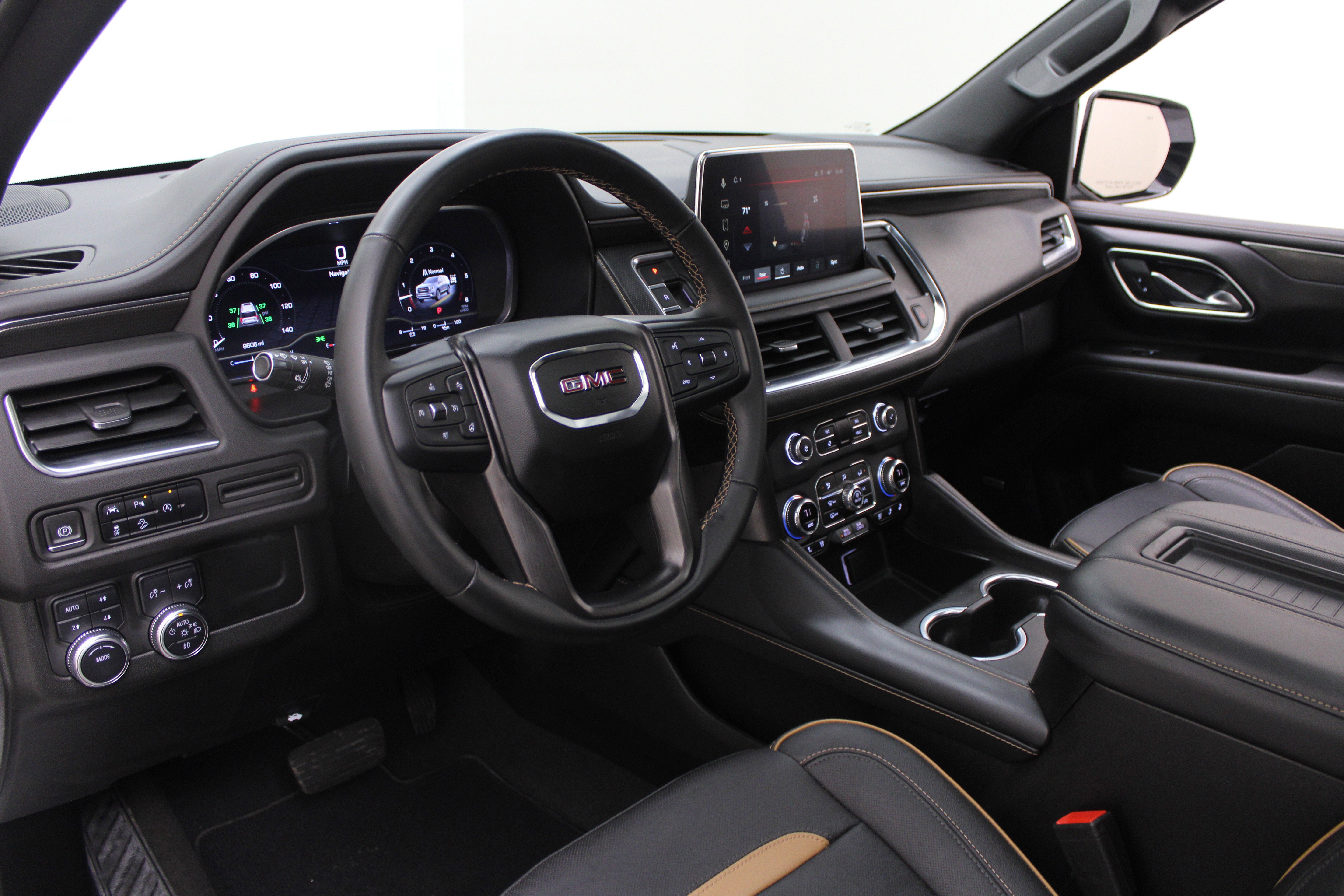 2023 GMC Yukon XL AT4