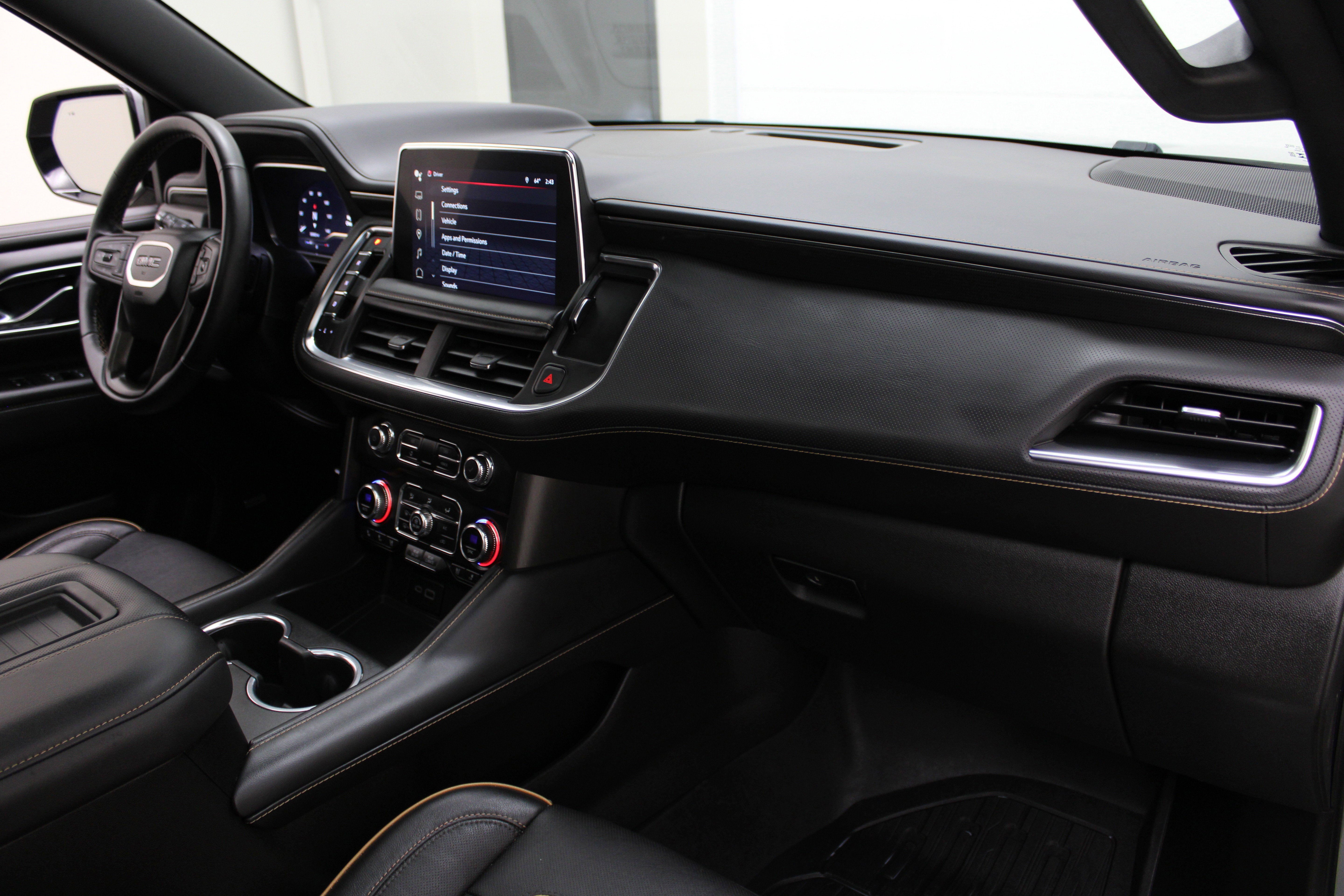 2023 GMC Yukon XL AT4