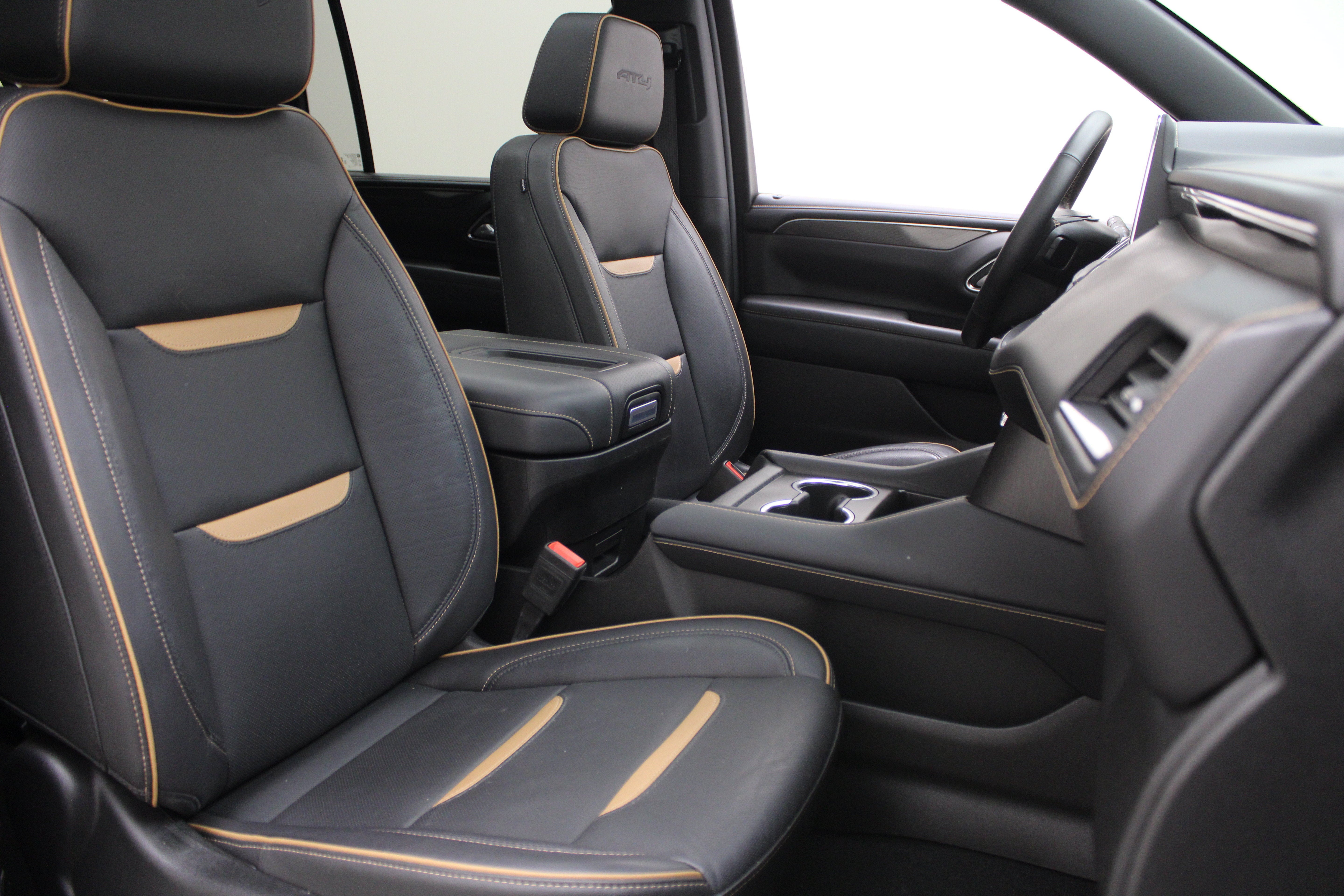 2024 GMC Yukon XL AT4