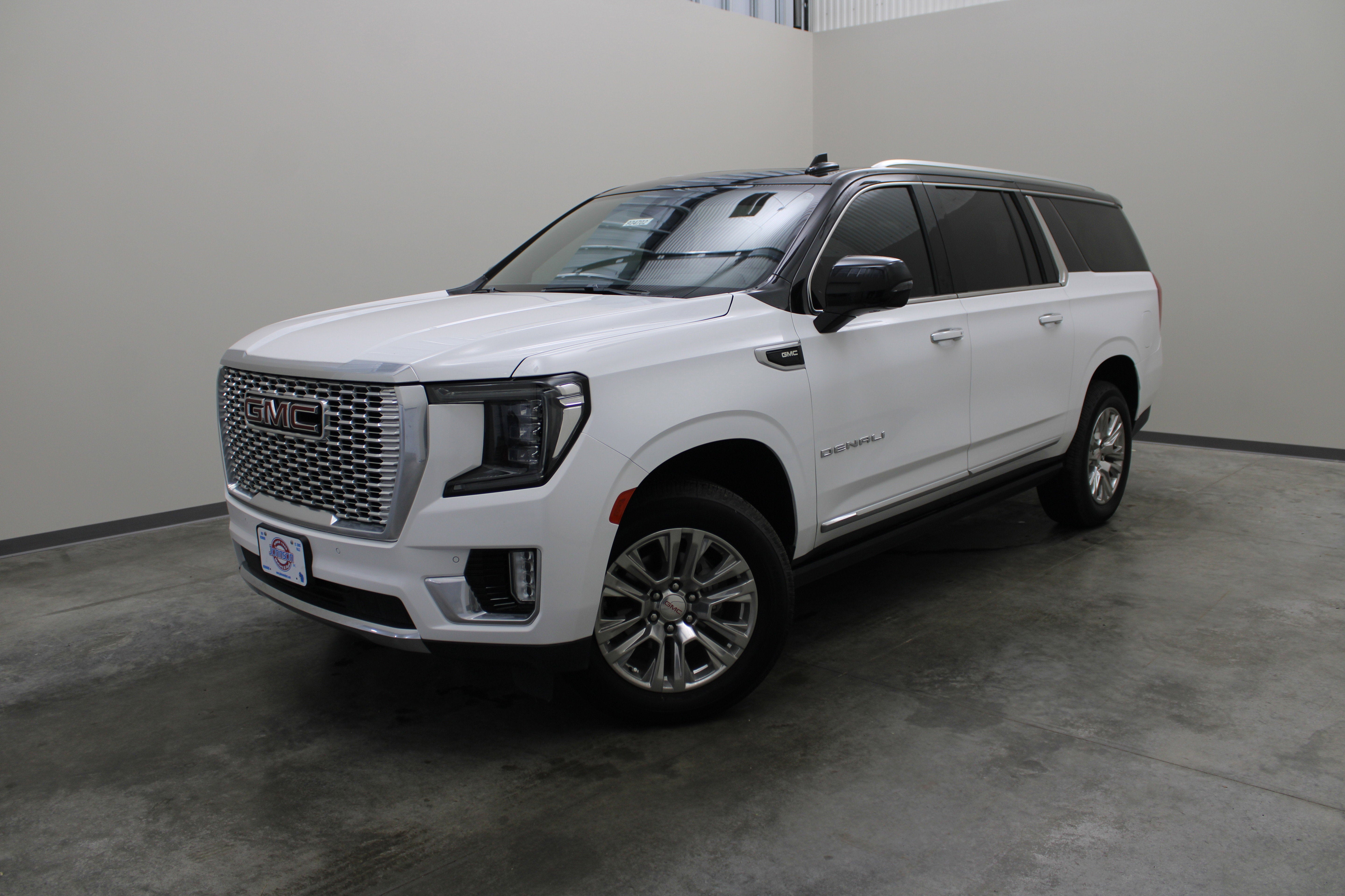 2022 GMC Yukon XL Denali