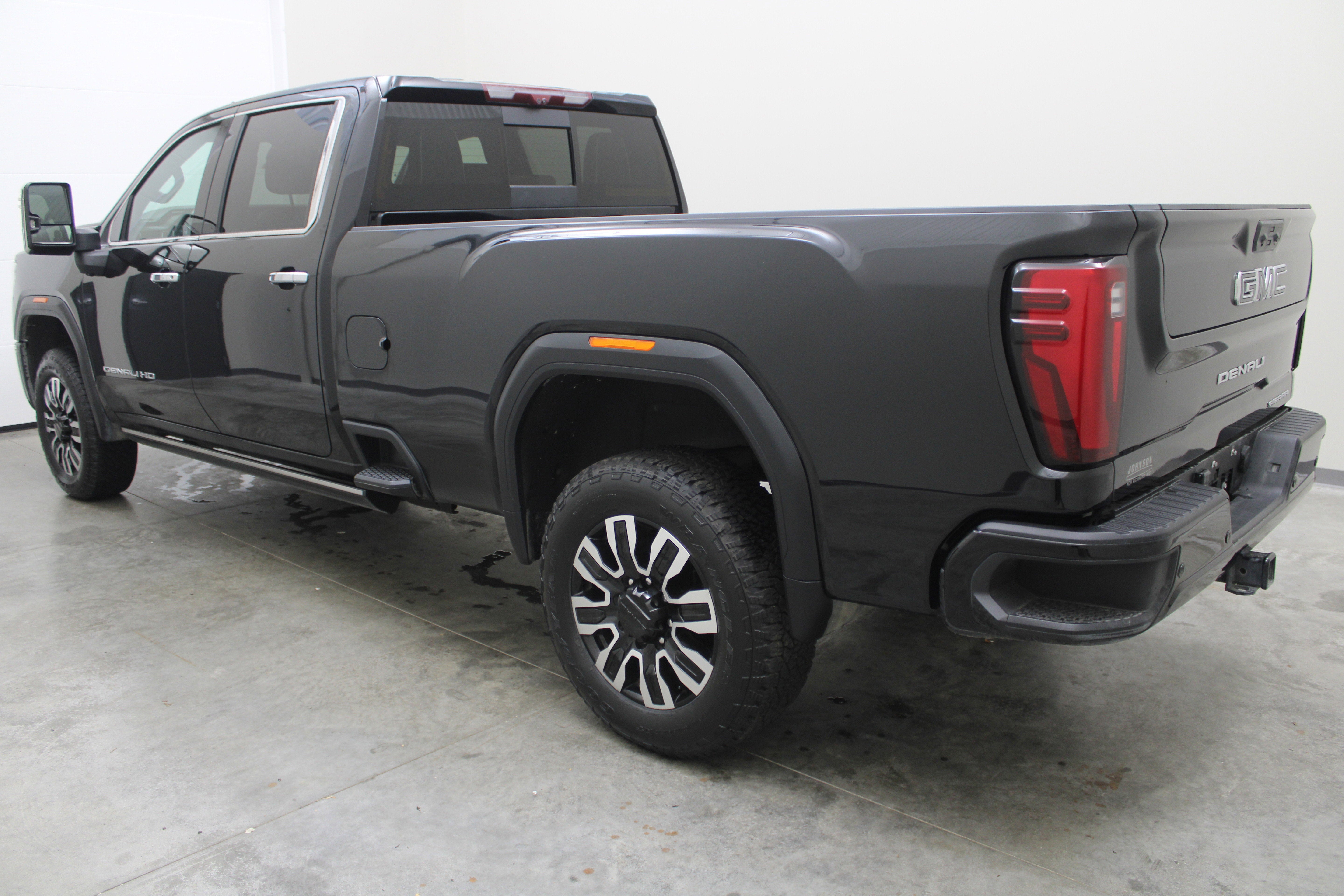 2024 GMC Sierra 3500 HD Denali Ultimate