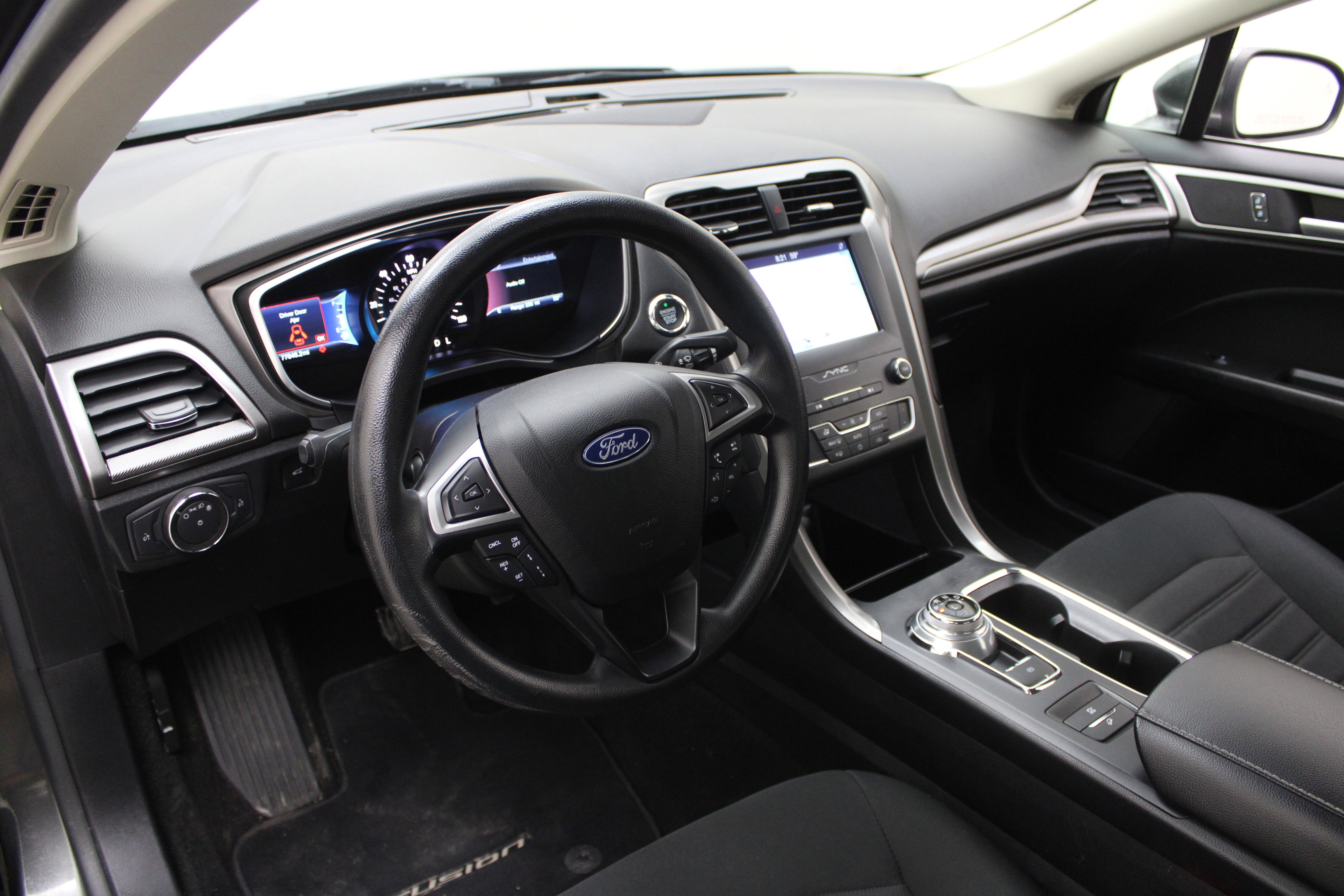 2019 Ford Fusion Hybrid SE