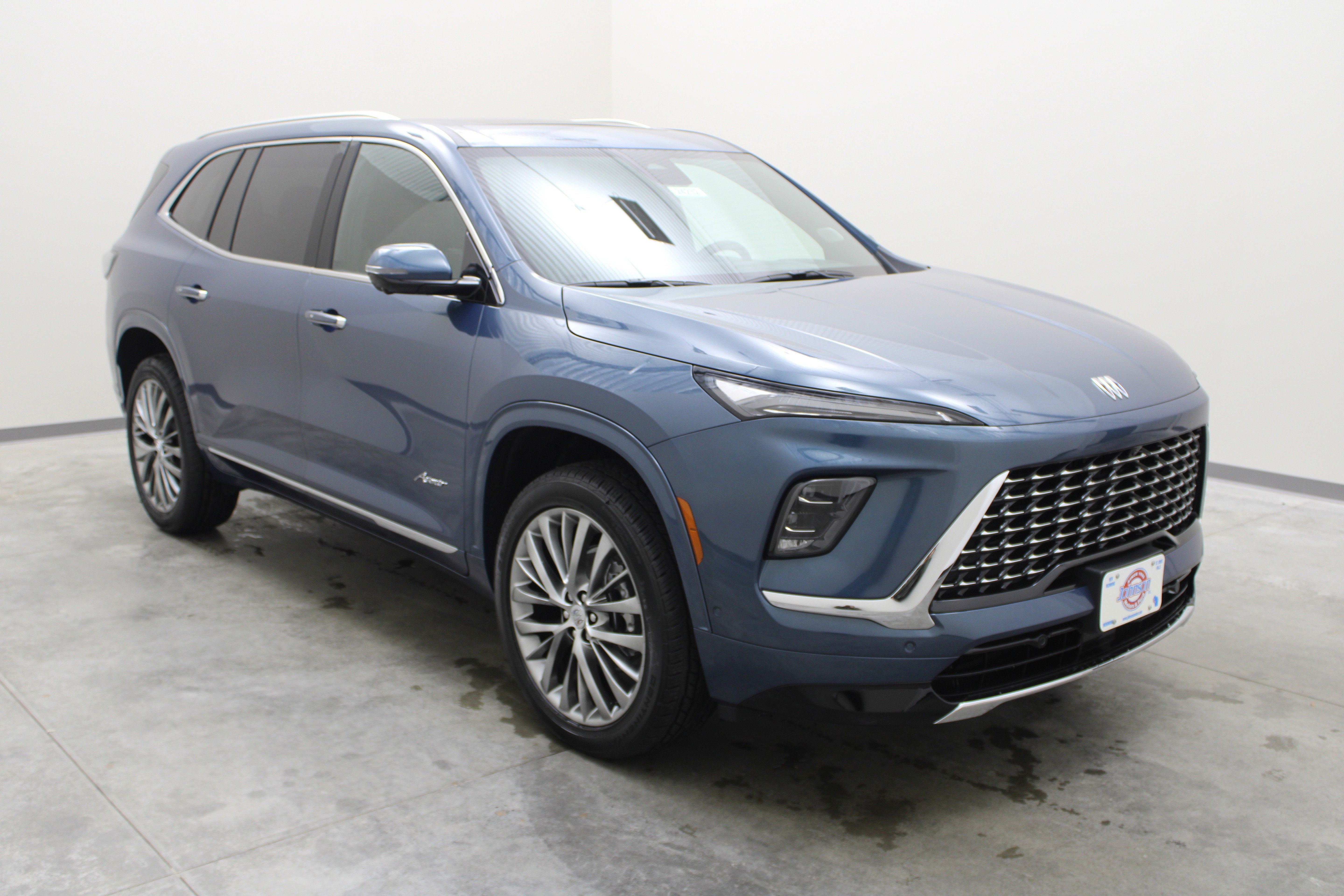 2026 Buick Enclave Avenir - Photo 17