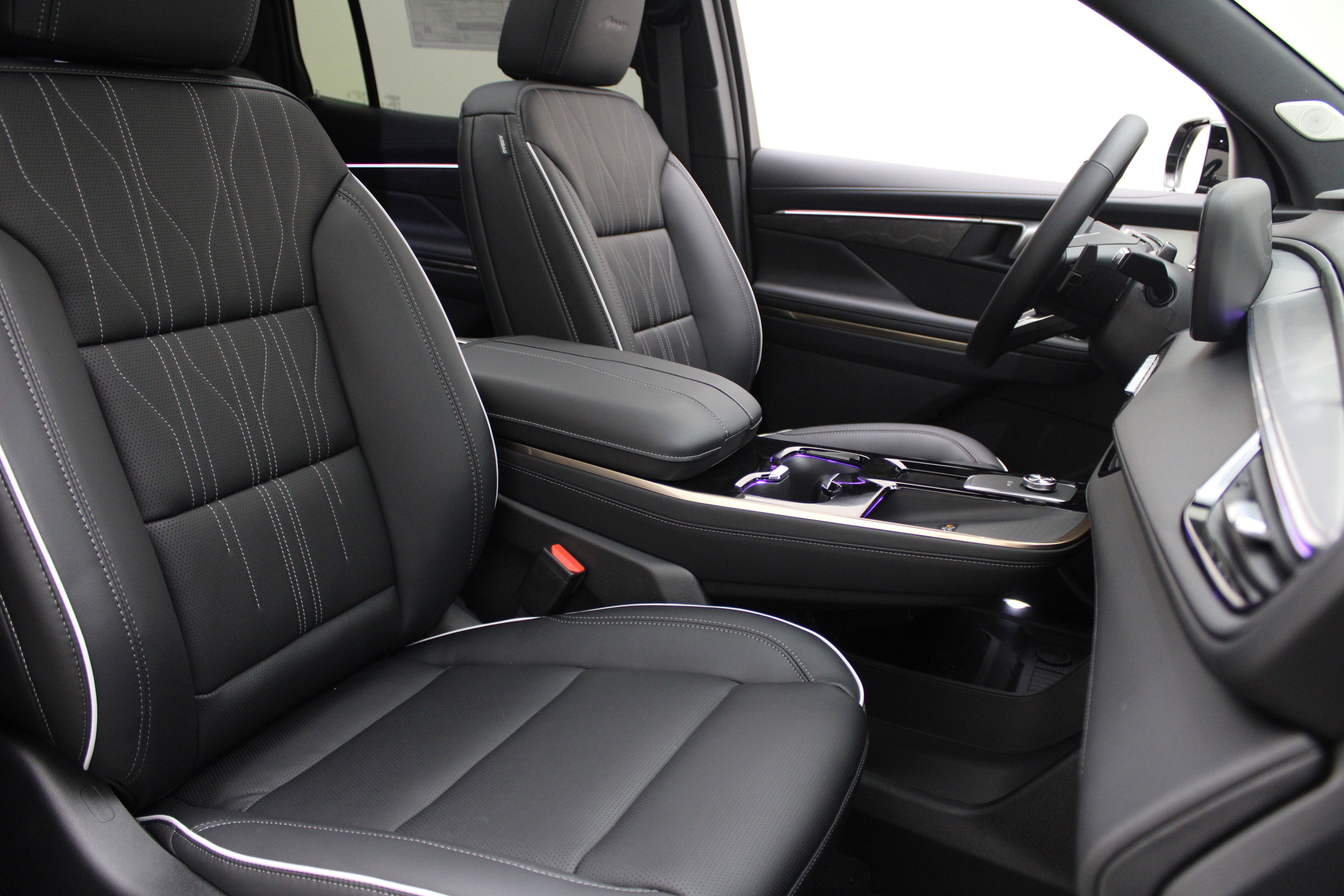 2026 Buick Enclave Avenir - Photo 6
