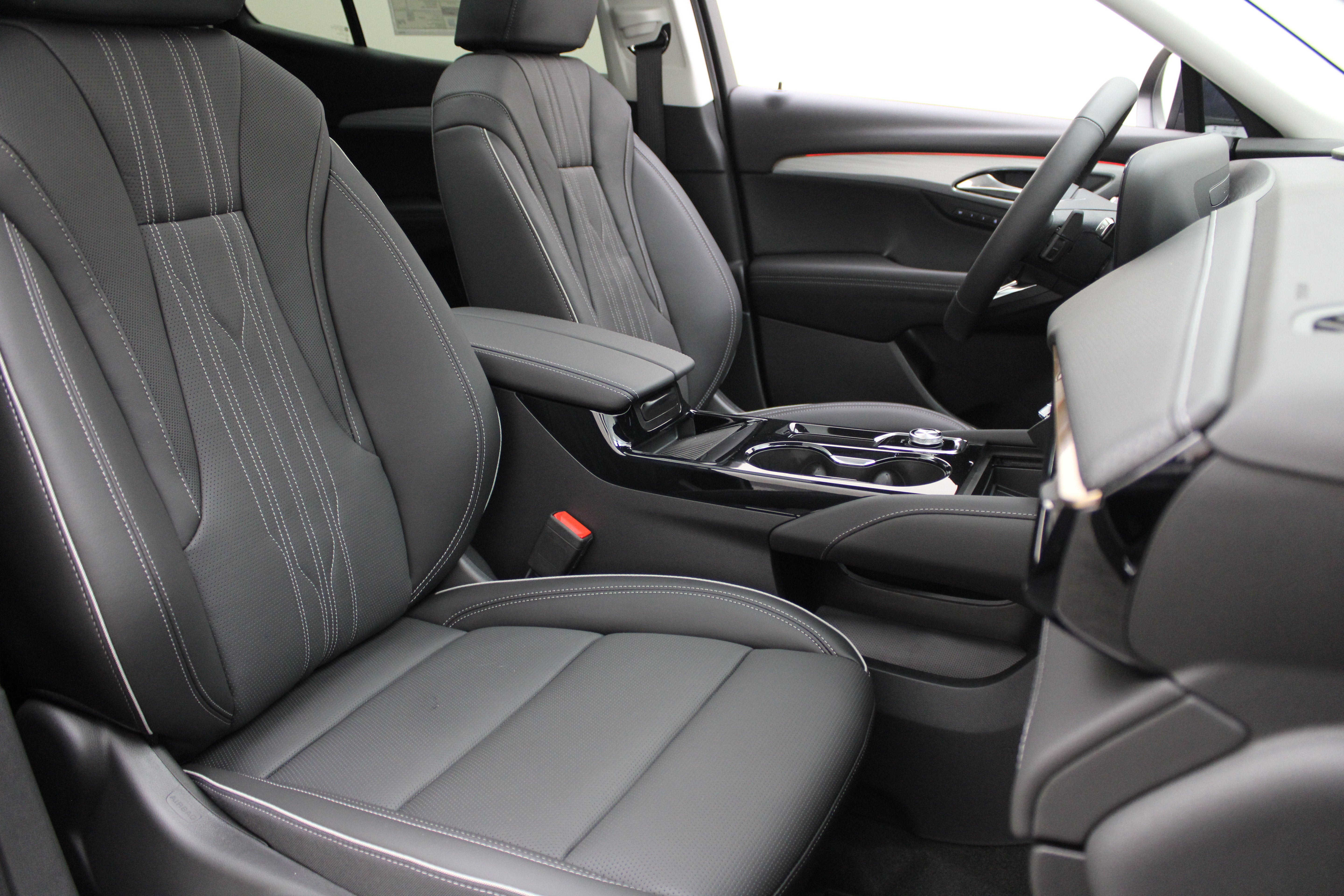 2026 Buick Envision Avenir - Photo 8