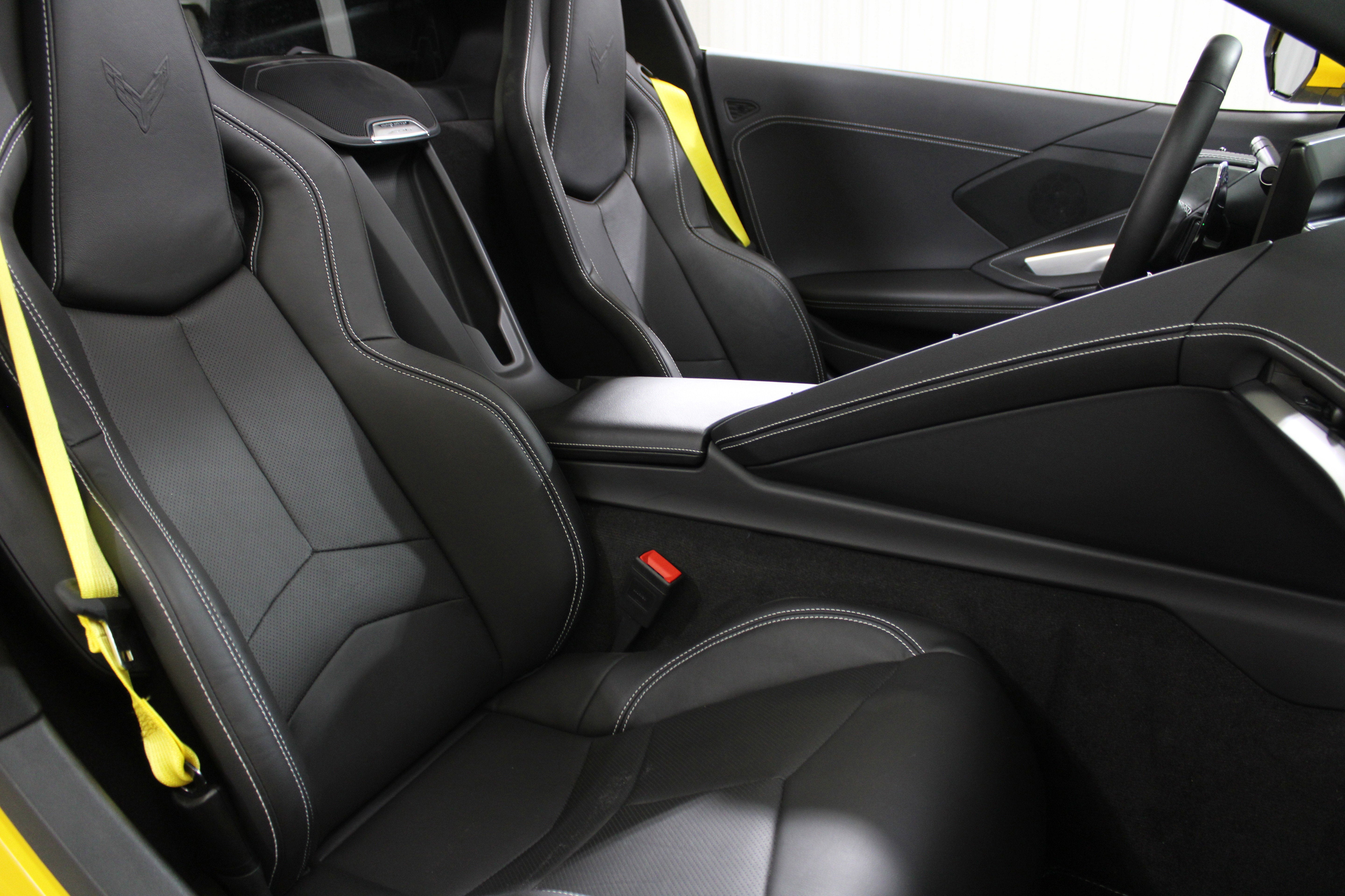 2025 Chevrolet Corvette 1LZ