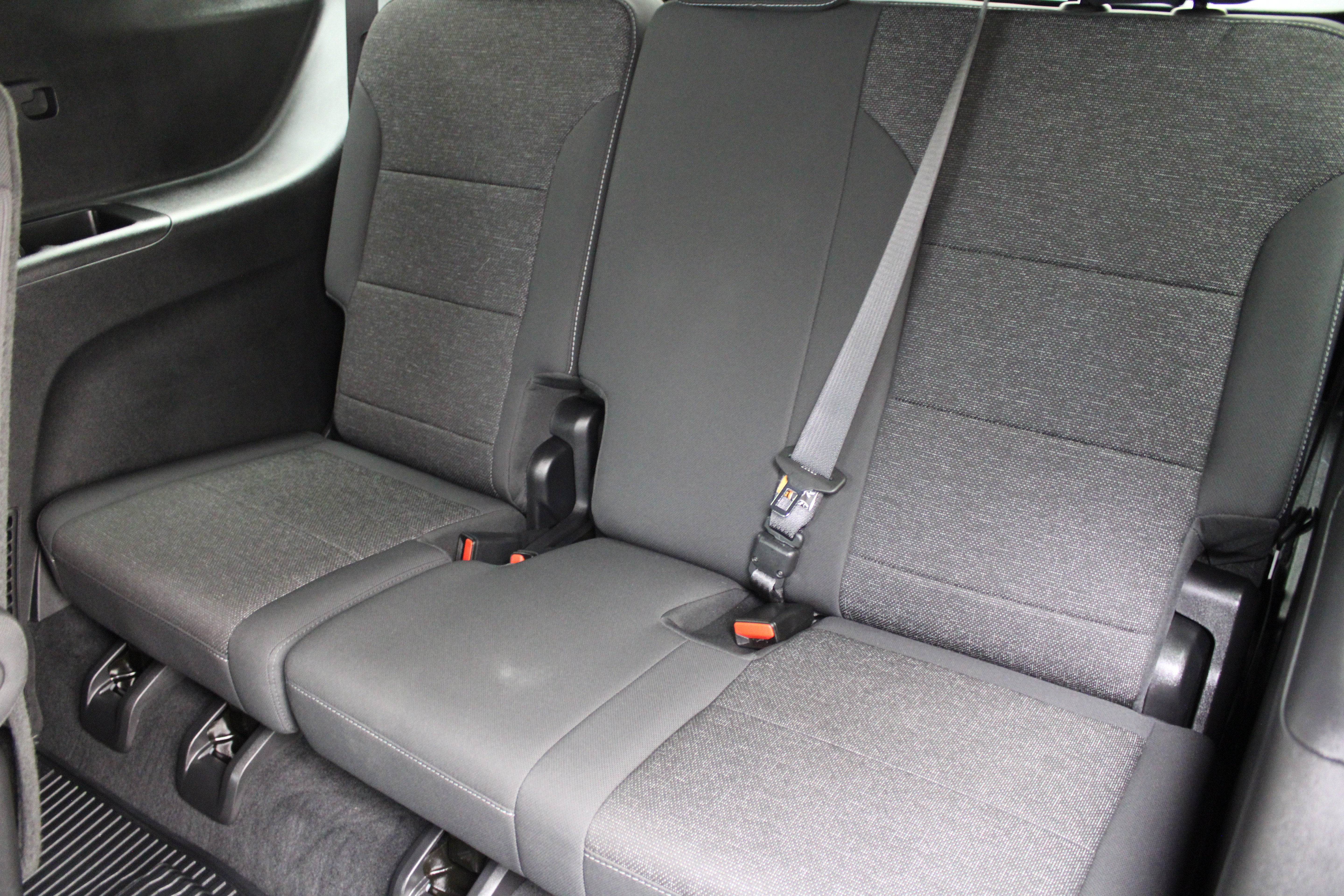 2025 Chevrolet Traverse AWD LT