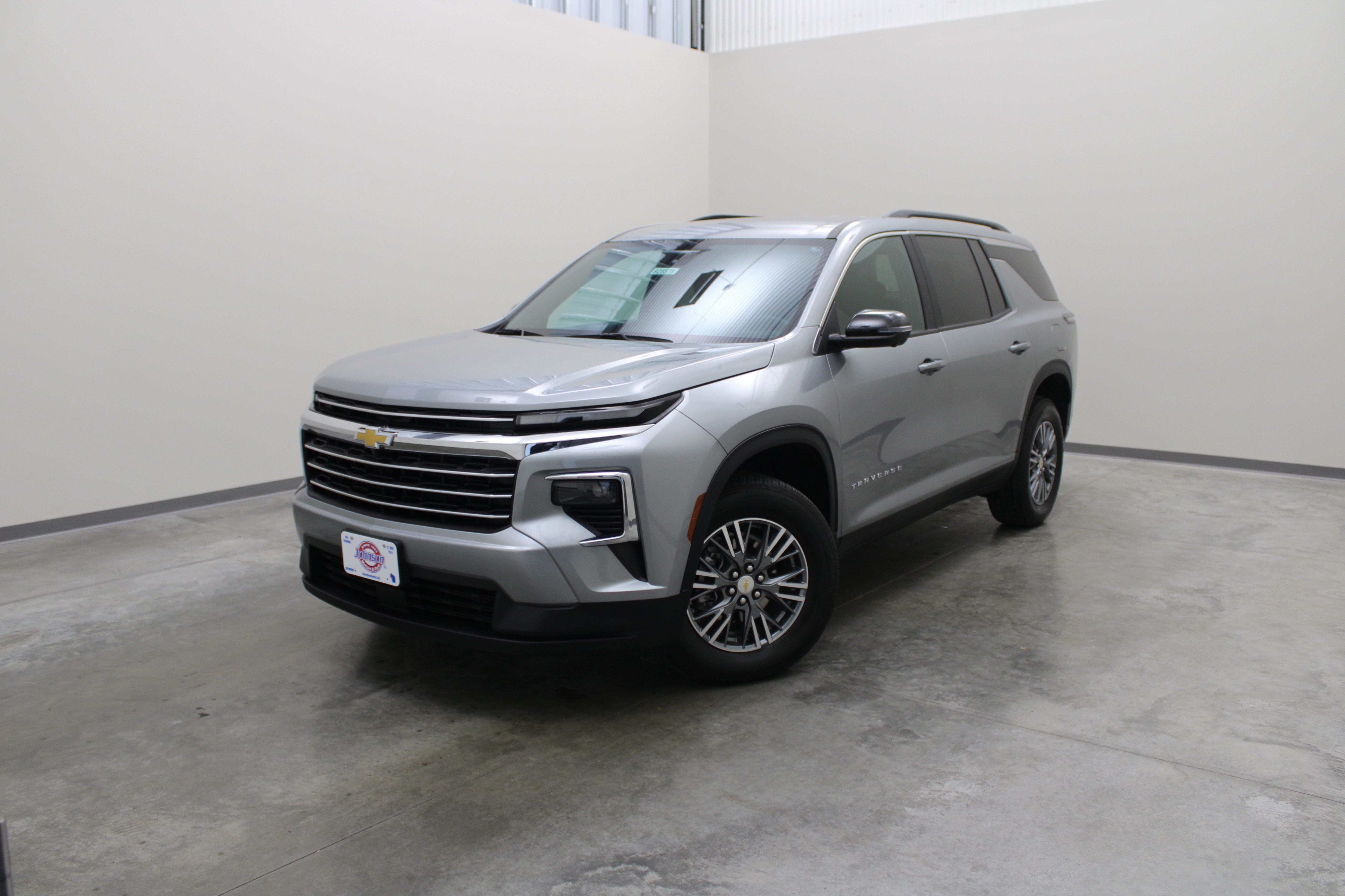 2025 Chevrolet Traverse AWD LT