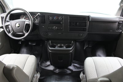 2011 Chevrolet Express Passenger 1500 1LT