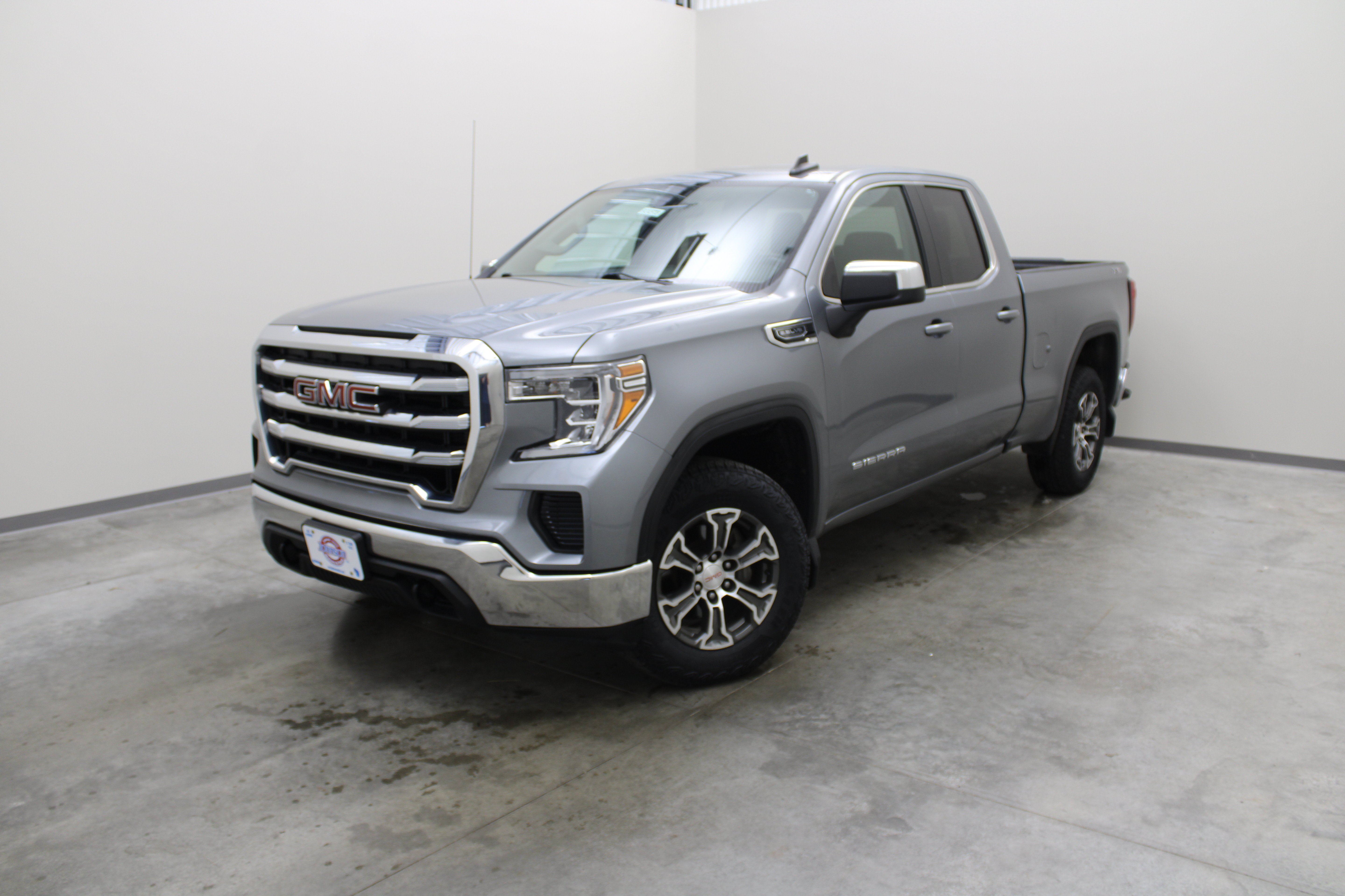 2020 GMC Sierra 1500 SLE