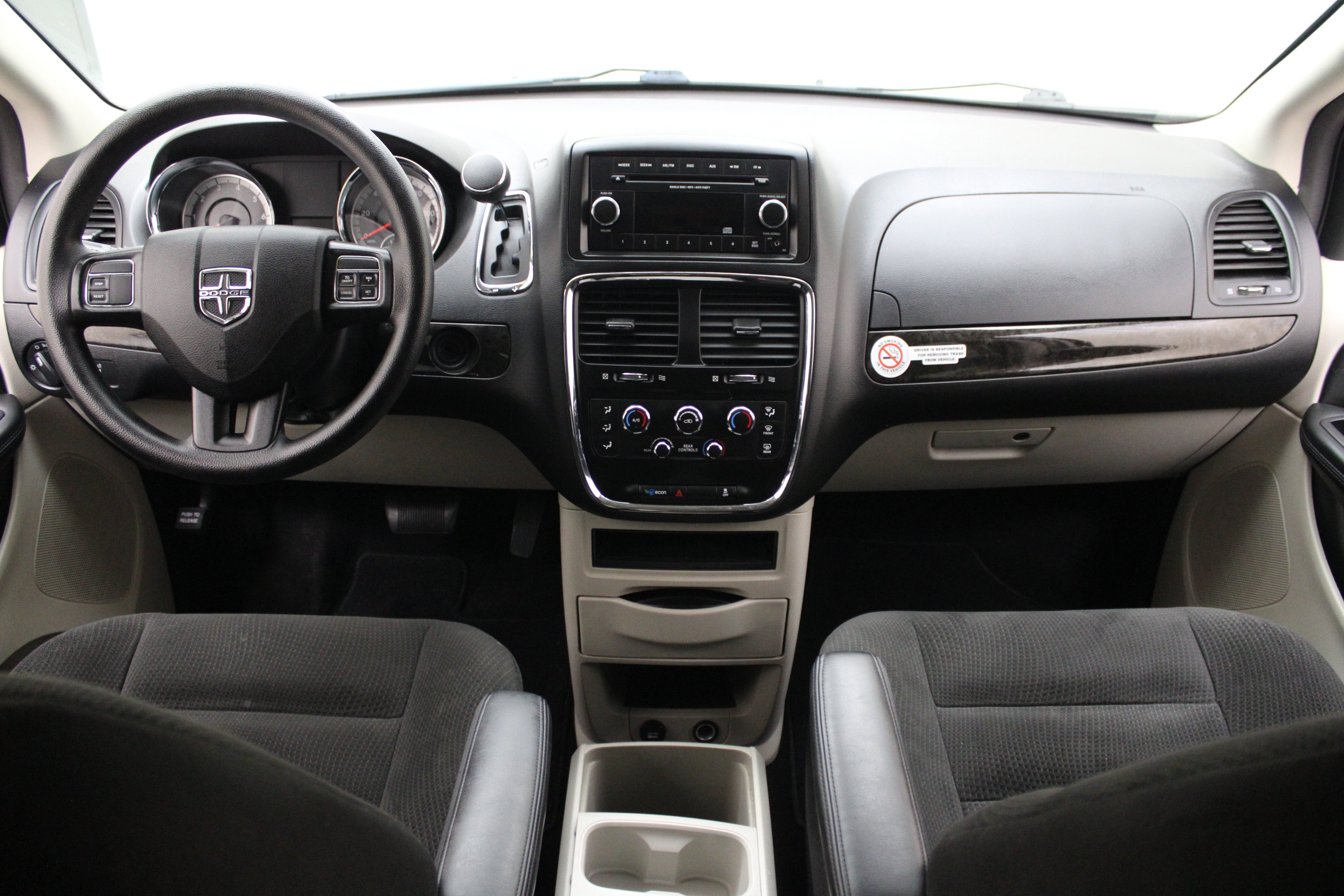 2016 Dodge Grand Caravan SE
