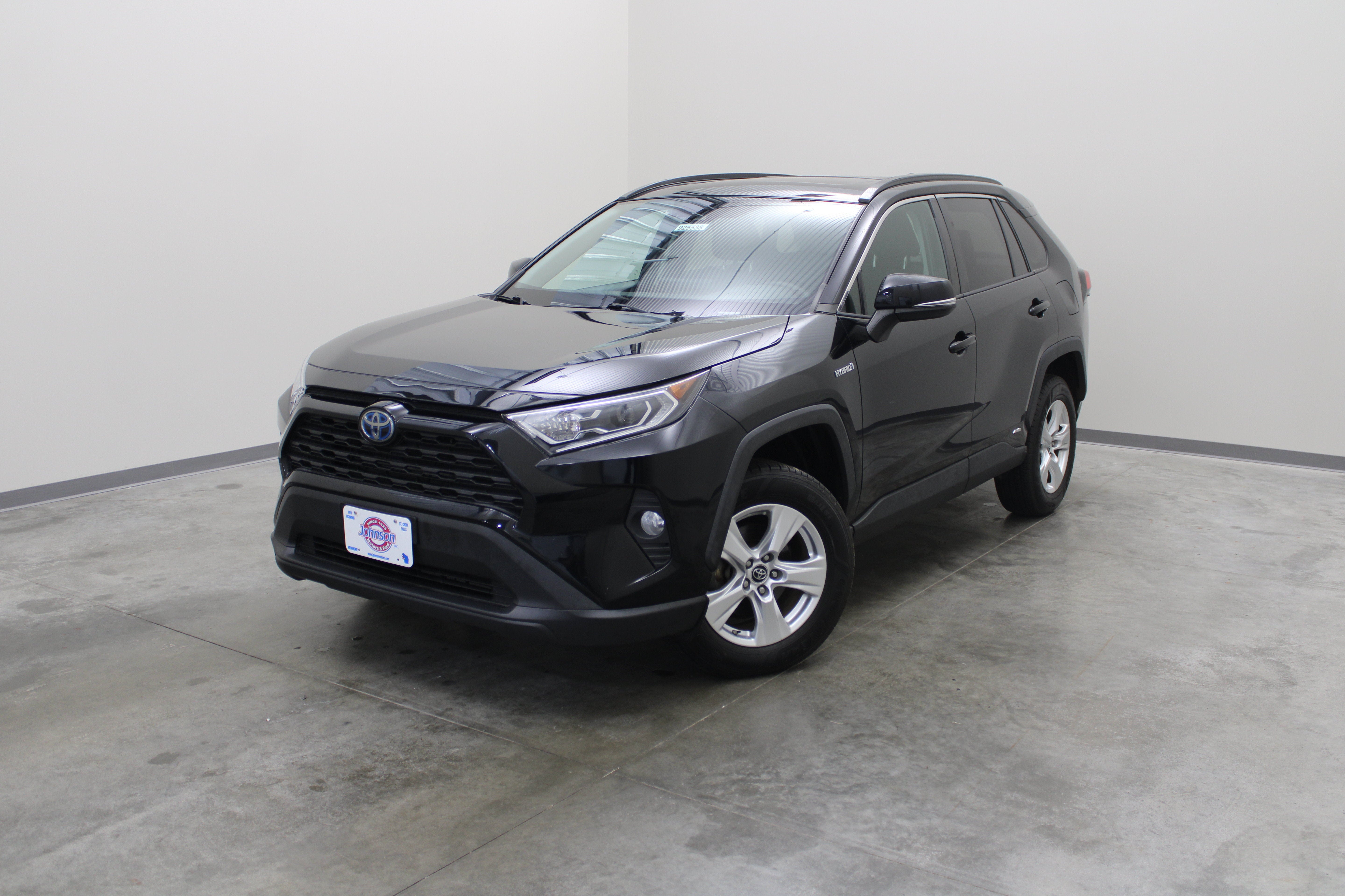 2019 Toyota RAV4 Hybrid Hybrid XLE