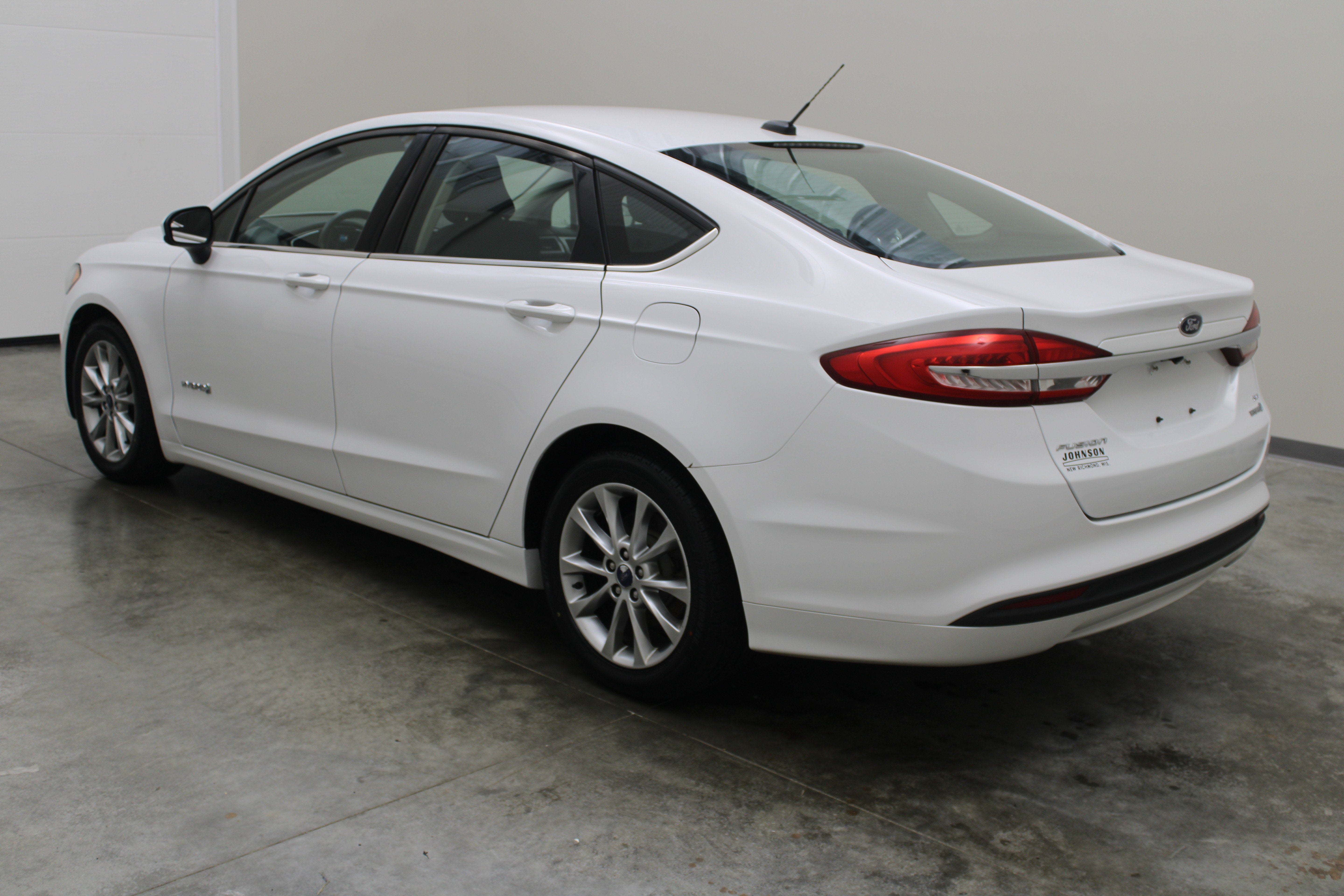 2017 Ford Fusion Hybrid SE
