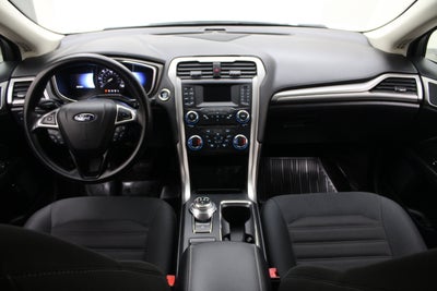 2017 Ford Fusion Hybrid SE