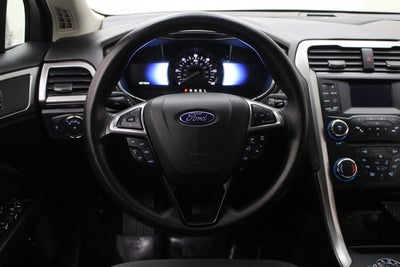 2017 Ford Fusion Hybrid SE