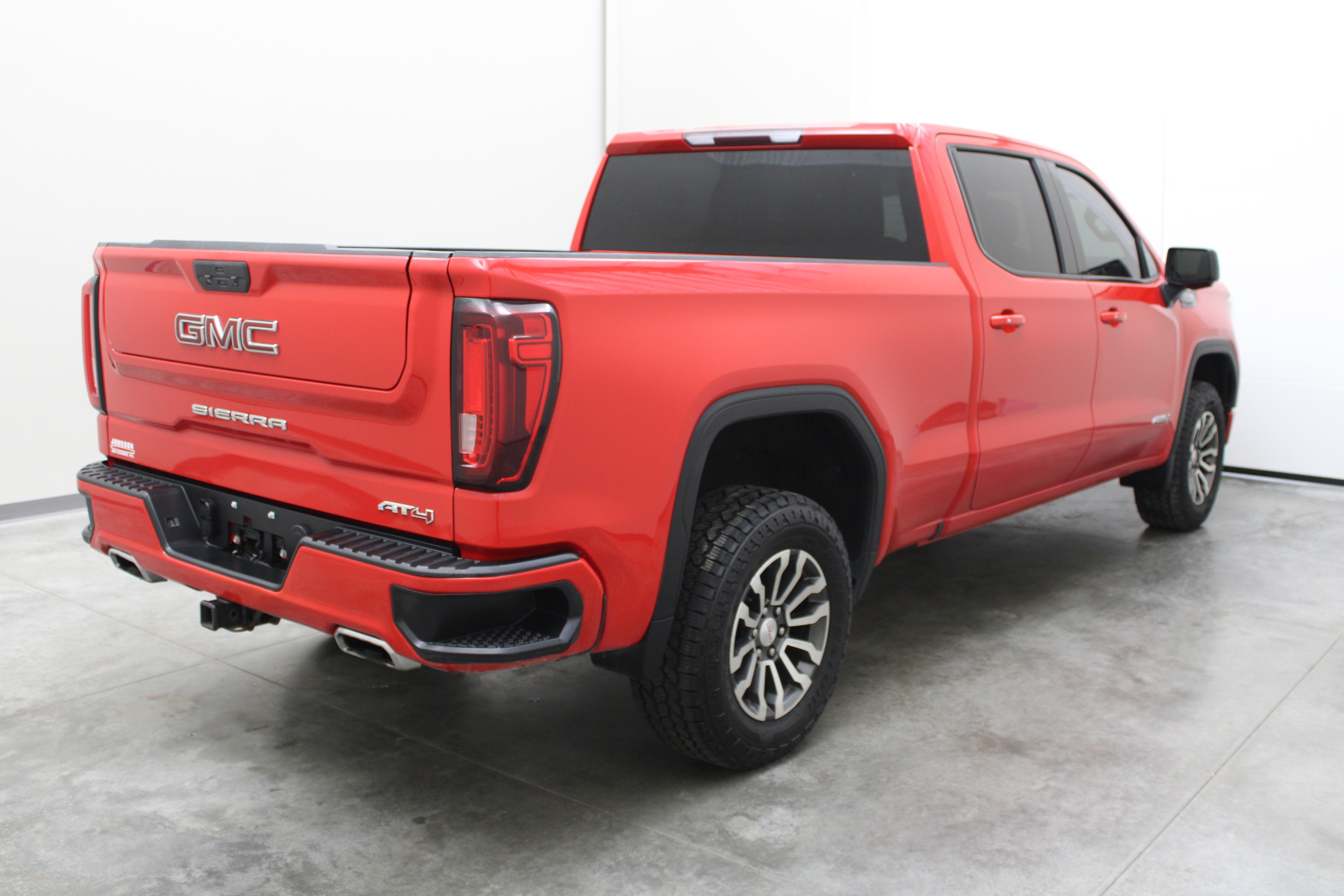 2021 GMC Sierra 1500 AT4