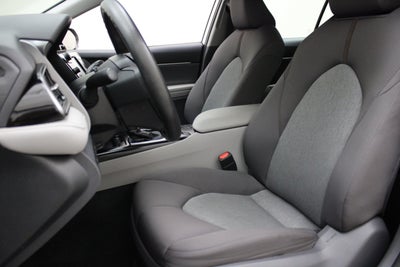 2019 Toyota Camry Hybrid LE