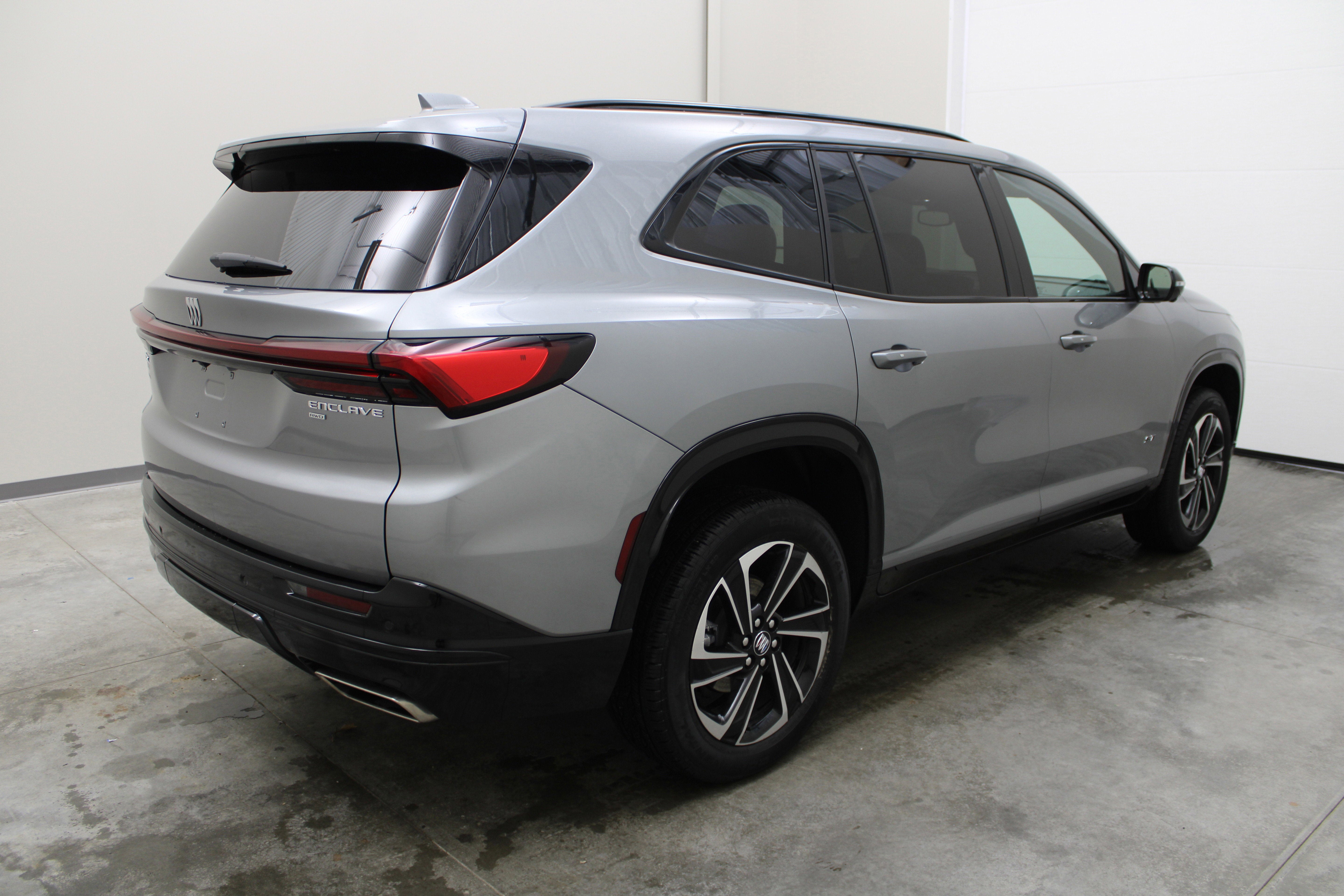 2025 Buick Enclave Sport Touring